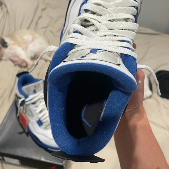 Jordan 4 “Motorsports “